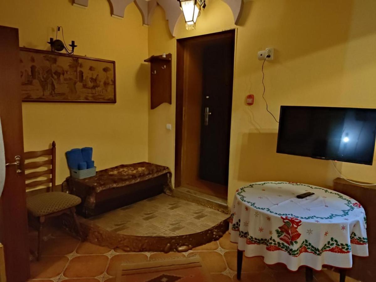 Готель-Маєток Lipiny Exteriér fotografie